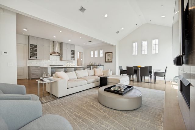 4502 Abbott Avenue 317, Highland Park, TX 75205