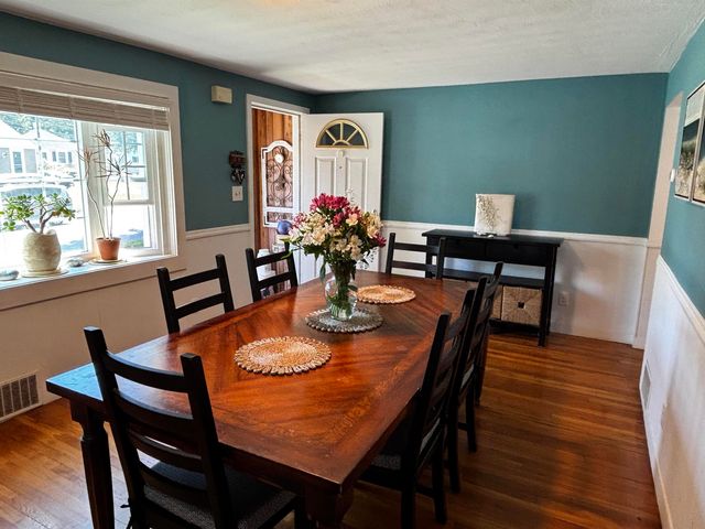 617 Colonial Drive, Portsmouth, NH 03801