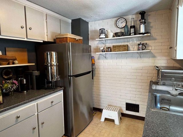 617 Colonial Drive, Portsmouth, NH 03801