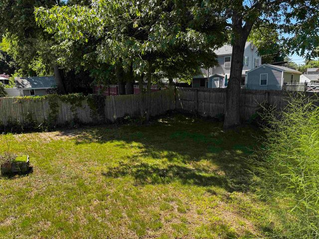 617 Colonial Drive, Portsmouth, NH 03801