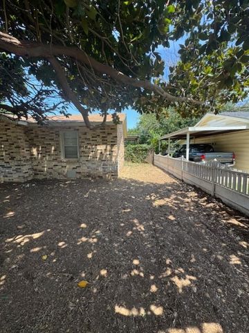 1301 SHEPPARD ROAD, Burkburnett, TX 76354