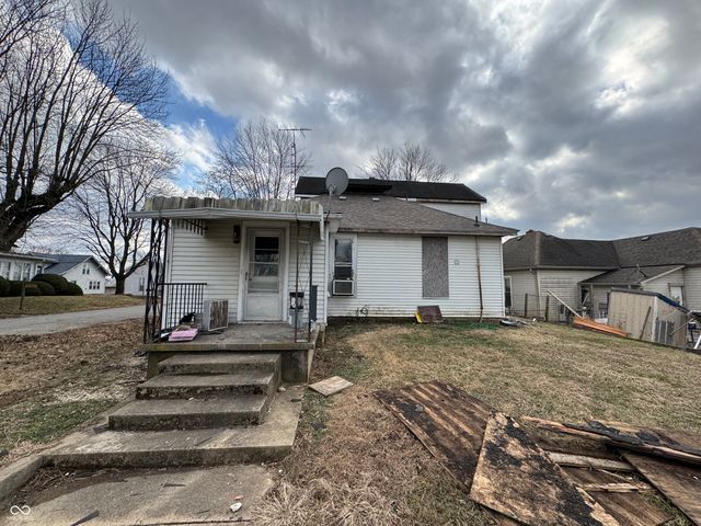 854 E 900 N, Mays, IN 46155