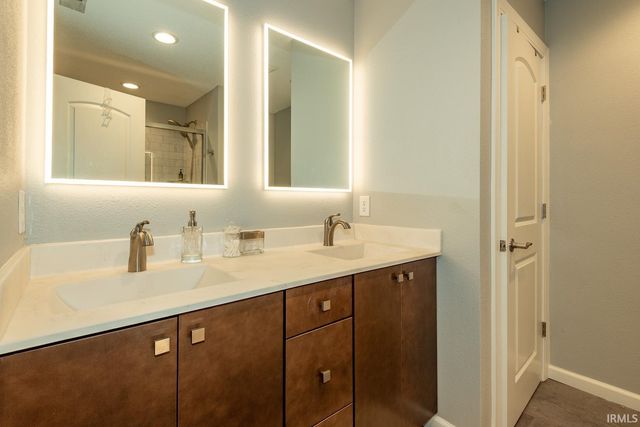 3528 S Glasgow Circle, Bloomington, IN 47403