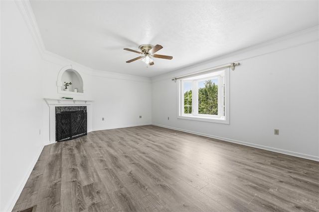3011 Meyeridge Rd, Shaler, PA 15209