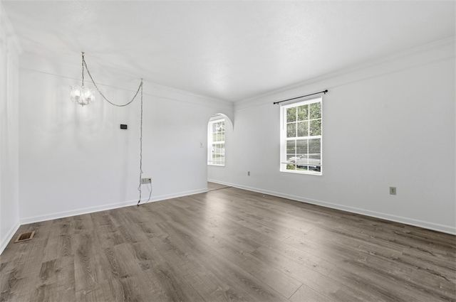 3011 Meyeridge Rd, Shaler, PA 15209