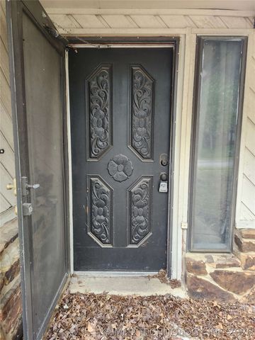 14803 E 33rd Place, Tulsa, OK 74134