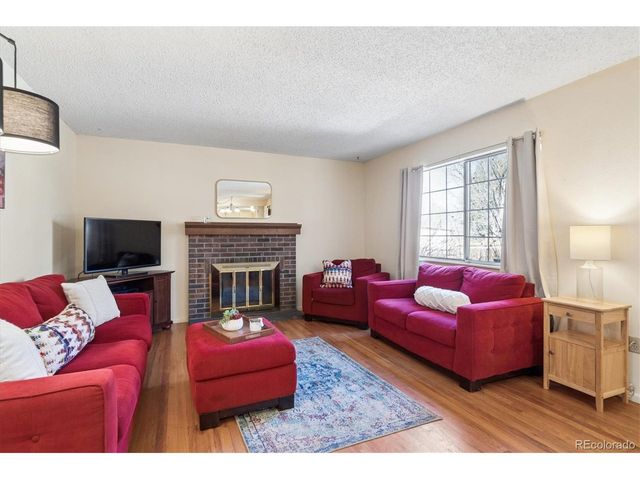 7076 S Elm Ct, Centennial, CO 80122