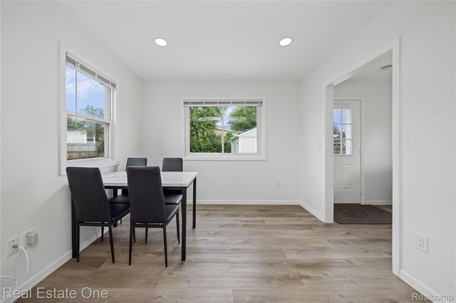 3420 Fairmont Road, Royal Oak, MI 48073