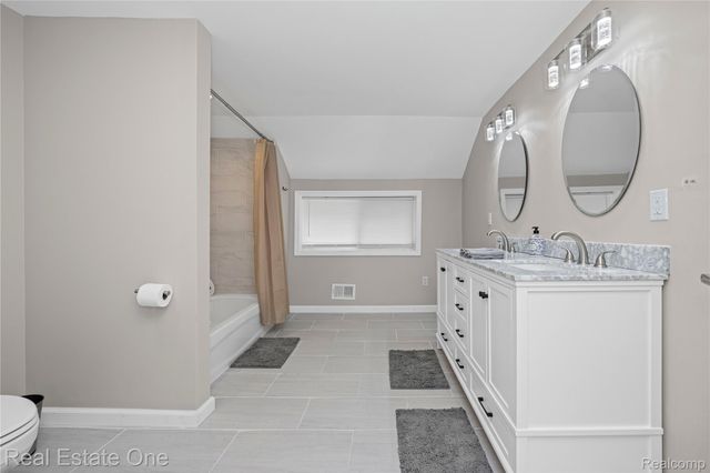 3420 Fairmont Road, Royal Oak, MI 48073