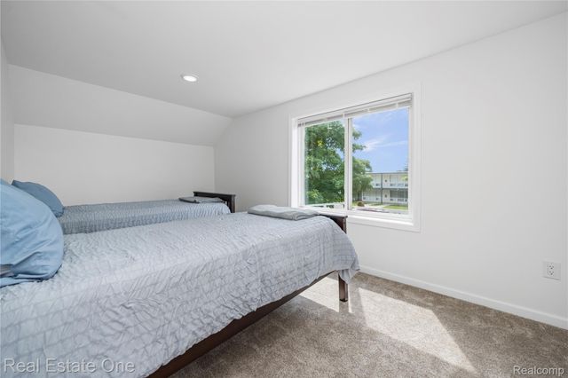 3420 Fairmont Road, Royal Oak, MI 48073