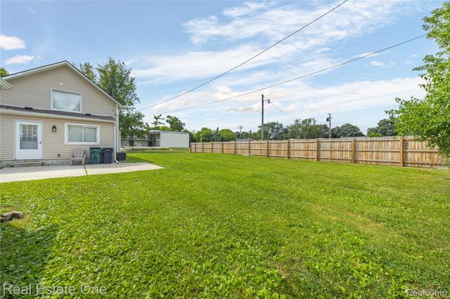 3420 Fairmont Road, Royal Oak, MI 48073
