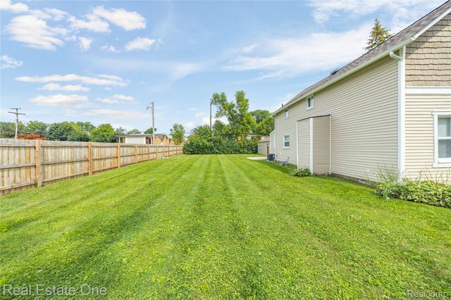 3420 Fairmont Road, Royal Oak, MI 48073