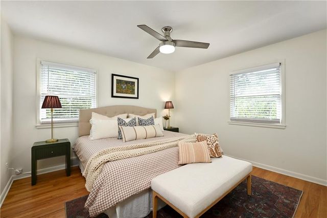 303 SW Pinnell Drive, Lee's Summit, MO 64081