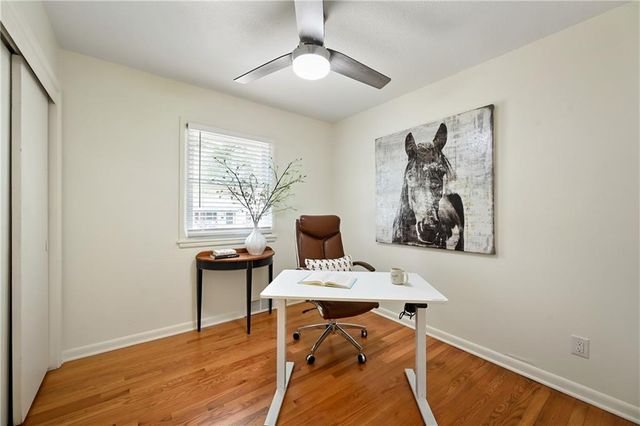 303 SW Pinnell Drive, Lee's Summit, MO 64081