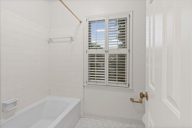 5316 Fairfield W, Atlanta, GA 30338