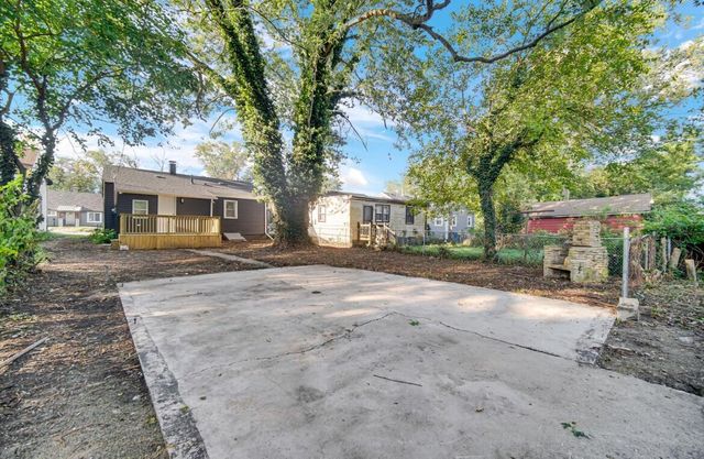 4514 E 10th Avenue, Gary, IN 46403