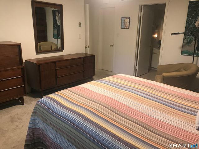 24-B Heritage Crest B, Southbury, CT 06488