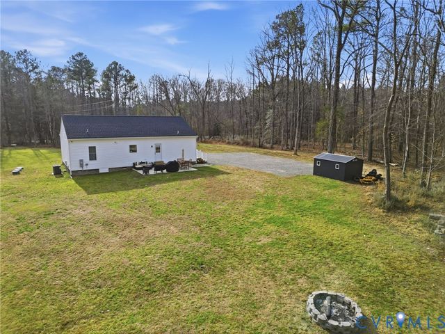 11014 Old Ridge Rd, Ashland, VA 23005