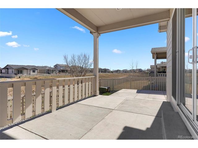 10526 Akron St, Commerce City, CO 80640