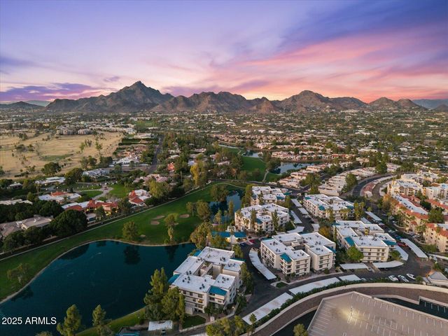 5122 N 31st Way 221, Phoenix, AZ 85016