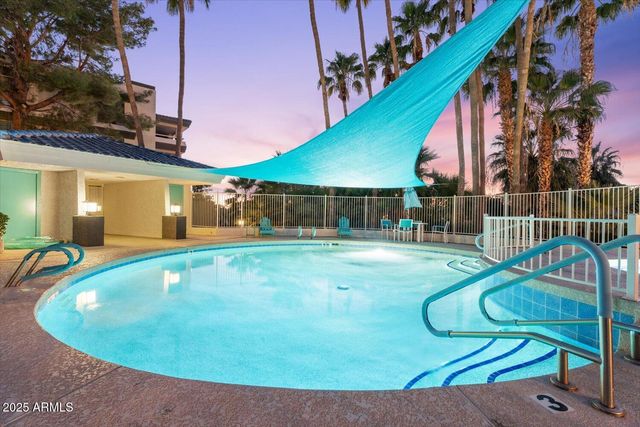 5122 N 31st Way 221, Phoenix, AZ 85016