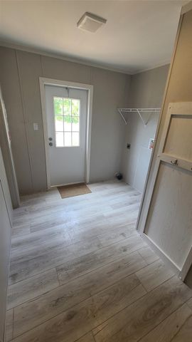 12610 Lewis Road, Cleveland, TX 77328