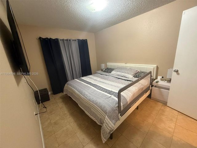 7421 SW 152nd Ave 9-202, Miami, FL 33193