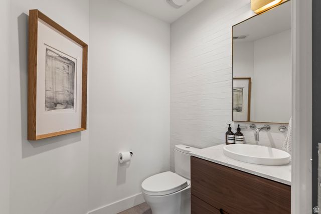 611 ROSSIE HILL DR, Park City, UT 84060