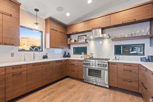 611 ROSSIE HILL DR, Park City, UT 84060