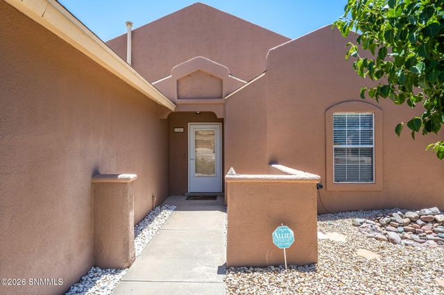 2264 San Felipe, Las Cruces, NM 88011