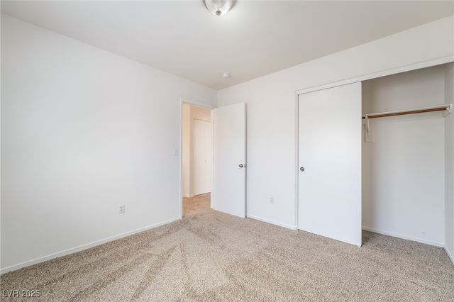 9699 Villa Lorena Avenue, Las Vegas, NV 89147