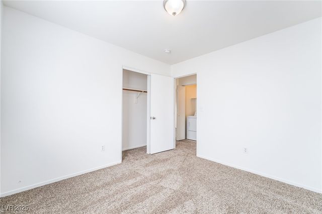 9699 Villa Lorena Avenue, Las Vegas, NV 89147