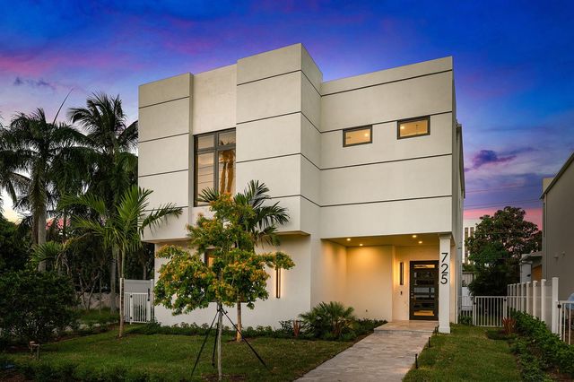 725 SE 4th Avenue, Delray Beach, FL 33483