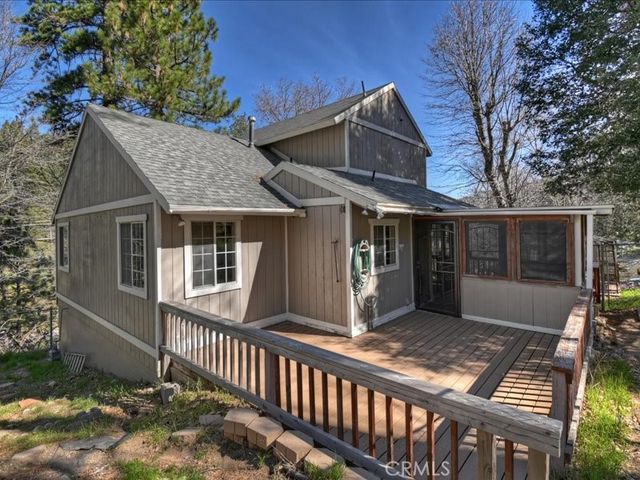 22547 Waters, Crestline, CA 92325