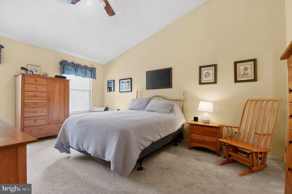 Image 14 of property listing at 1688 PATRICE CIR, Crofton, MD 21114