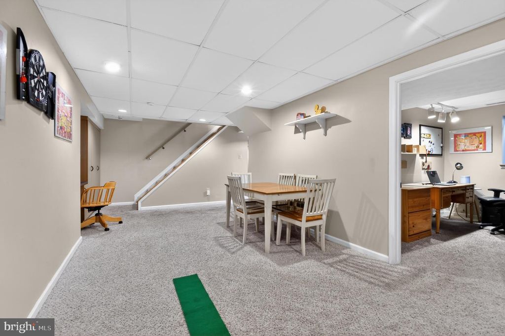 Image 24 of property listing at 1688 PATRICE CIR, Crofton, MD 21114