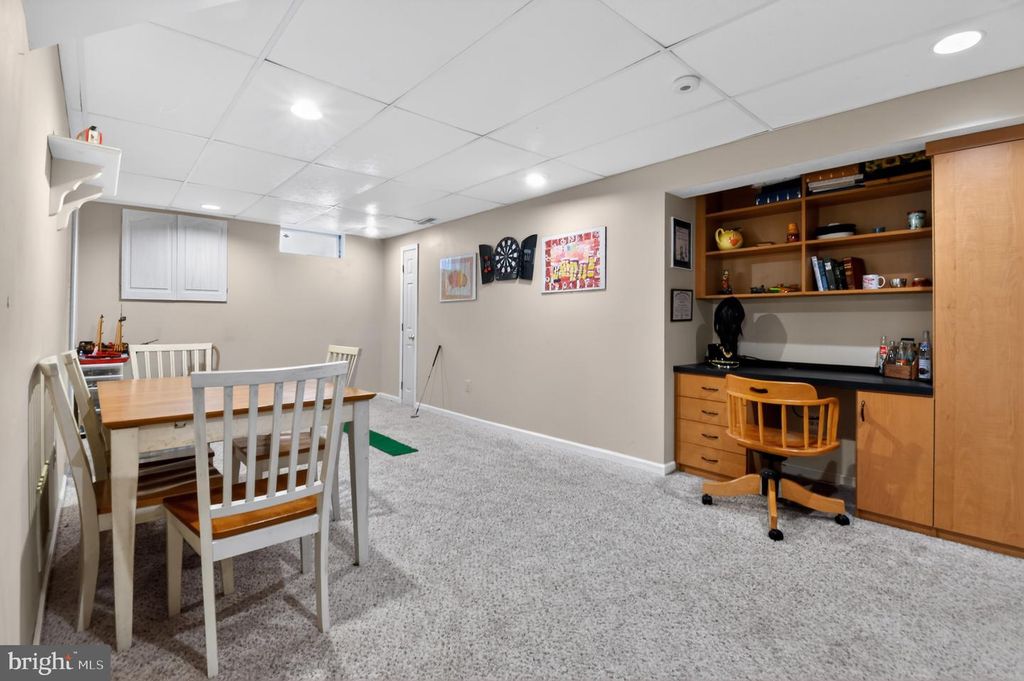 Image 25 of property listing at 1688 PATRICE CIR, Crofton, MD 21114