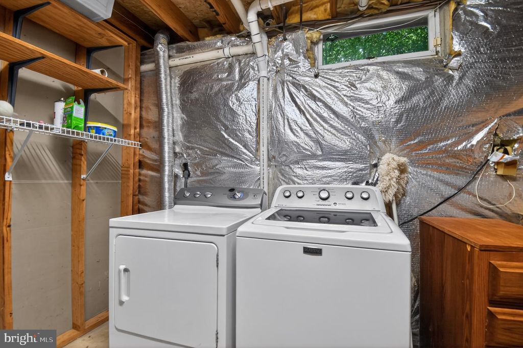 Image 30 of property listing at 1688 PATRICE CIR, Crofton, MD 21114