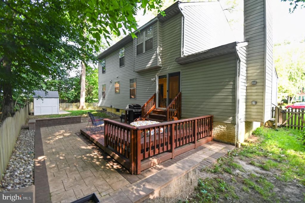 Image 32 of property listing at 1688 PATRICE CIR, Crofton, MD 21114