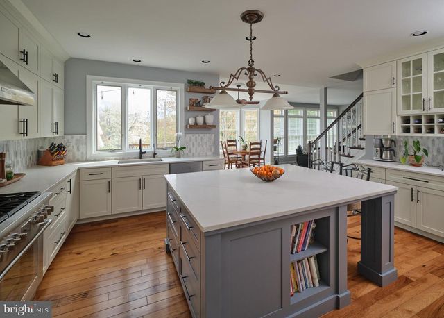 5455 MCGINNIS CT, Doylestown, PA 18902
