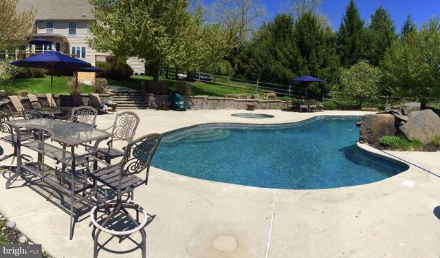 5455 MCGINNIS CT, Doylestown, PA 18902