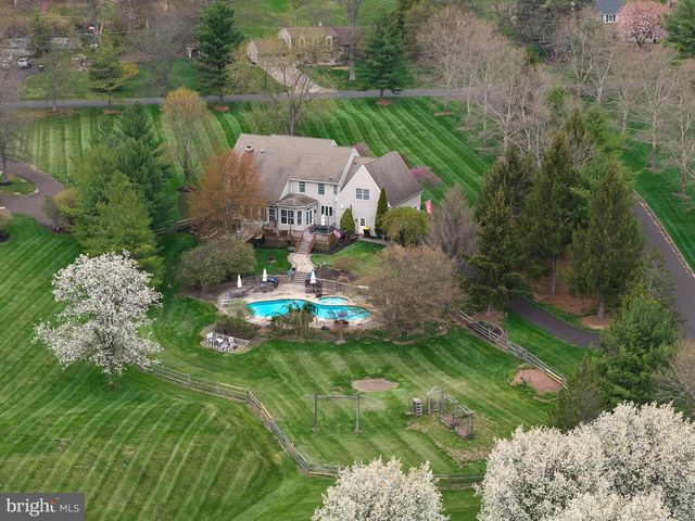 5455 MCGINNIS CT, Doylestown, PA 18902