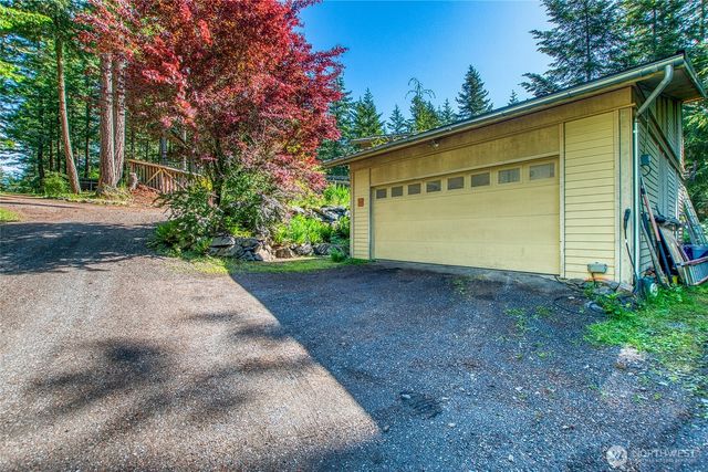 808 Pioneer Hill Road, Orcas Island, WA 98279