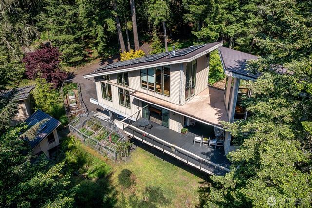 808 Pioneer Hill Road, Orcas Island, WA 98279