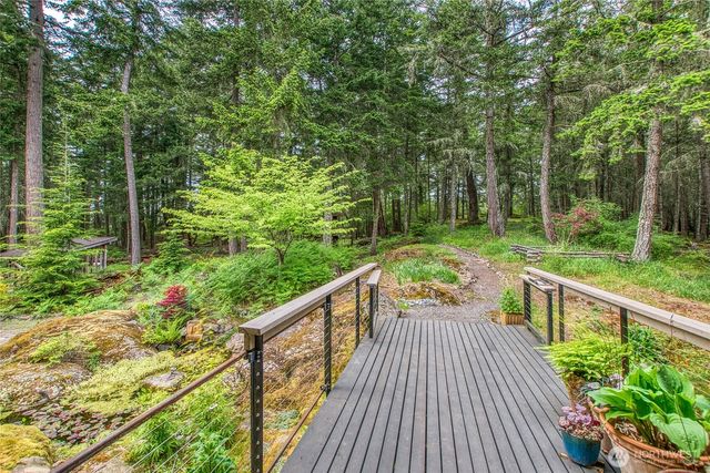 808 Pioneer Hill Road, Orcas Island, WA 98279