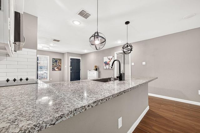 12043 Corona Lane, Houston, TX 77072