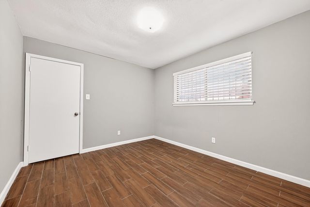 12043 Corona Lane, Houston, TX 77072