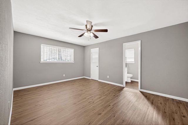 12043 Corona Lane, Houston, TX 77072