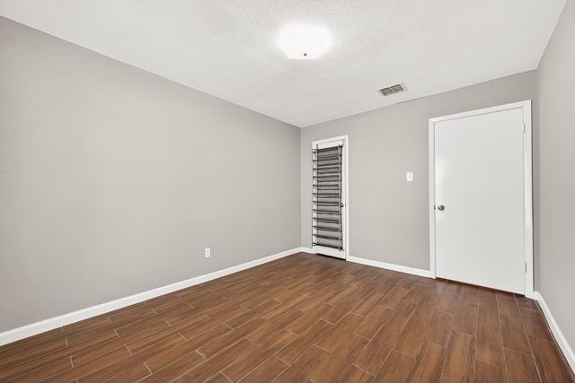 12043 Corona Lane, Houston, TX 77072