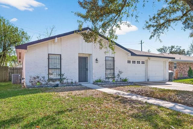 12043 Corona Lane, Houston, TX 77072